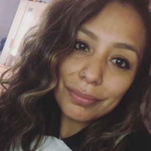 Meet your Posher, Loren